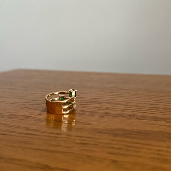 Diamond & Emerald 3 band ring - size 6.75 - Picture 3 of 7